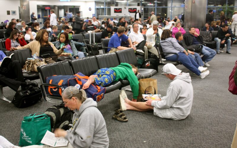 FAA NOTAM Outage Grounds Flights, Causes Delays and Cancellations